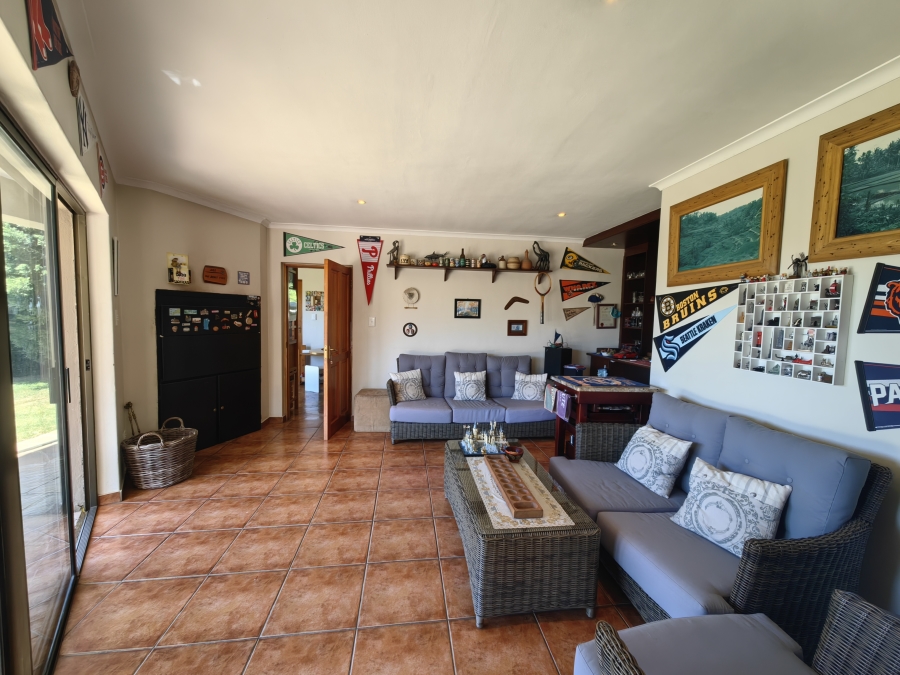 4 Bedroom Property for Sale in Welgedacht Western Cape